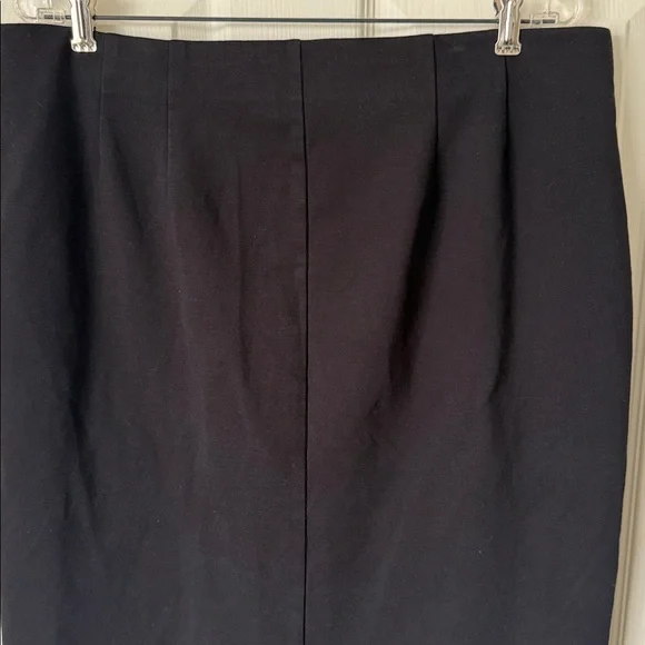 Eileen Fisher Elegant Black Pencil Skirt - Picture 6 of 8